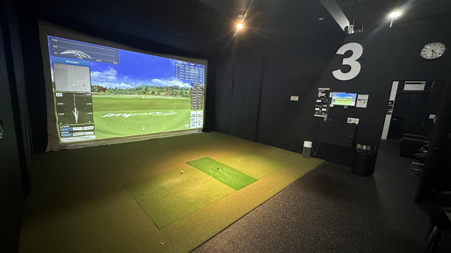 Indoor Golf Simulator